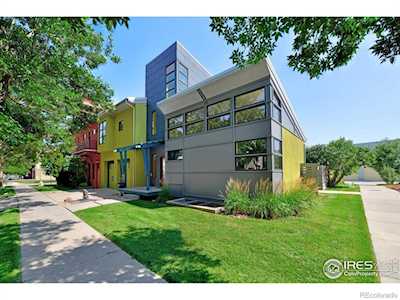 1049 Neon Forest Circle Longmont, CO 80504