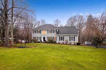 3 Cranberry Dr Franklin, MA 02038