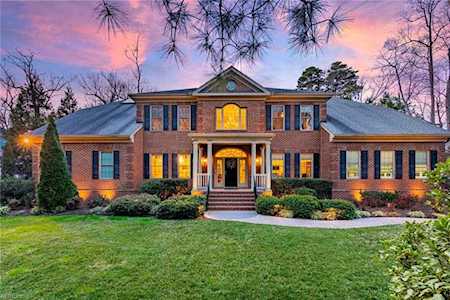 1013 Harris Rd Virginia Beach, VA 23452