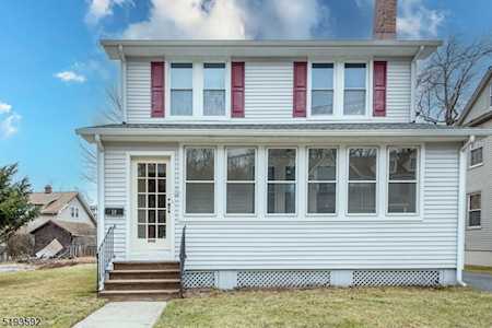 19 Bloomfield Ave North Caldwell Boro, NJ 07006