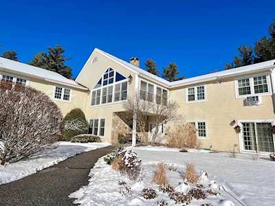 332 Parkside Rd #23 New London, NH 03257