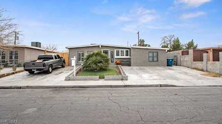 3524 Marlborough Ave Las Vegas, NV 89110