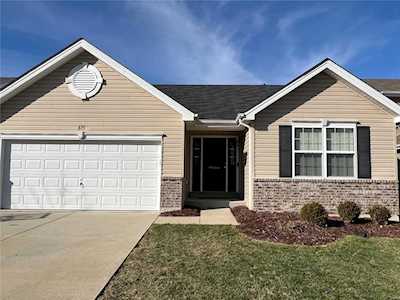 123 Peruque Estates Ln Wentzville, MO 63385