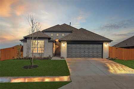 3623 Maize Avenue Heartland, TX 75126