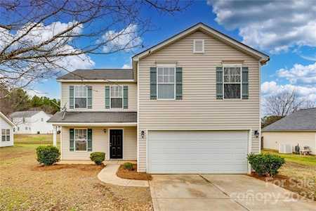 576 Montgomery Dr Rock Hill, SC 29732