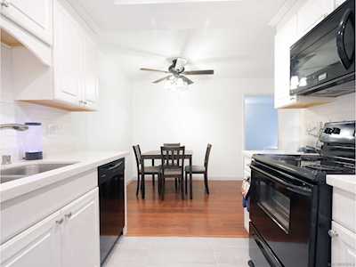 10240 Black Mountain Rd #109 San Diego, CA 92126