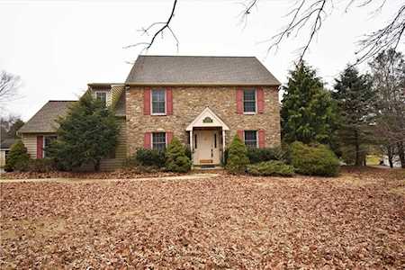 395 Bougher Hill Rd Easton, PA 18042