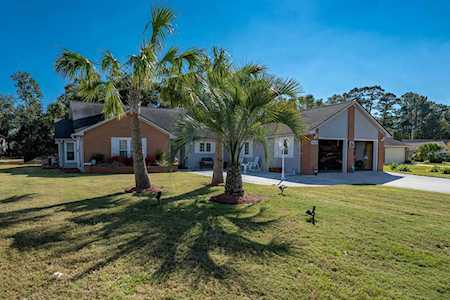 3970 Greenhead Dr. Little River, SC 29566