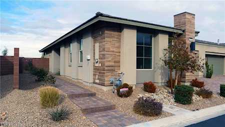 9732 Sunstone Sparkle Ave Las Vegas, NV 89148