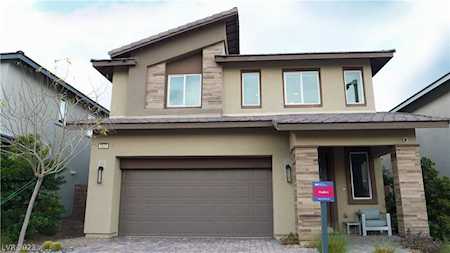 7011 Pearl Hilltop Ct Las Vegas, NV 89148