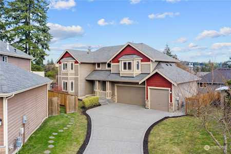 2205 239th Place SW Bothell, WA 98021