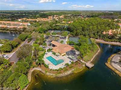 5250 Birmingham Dr #202 Naples, FL 34110