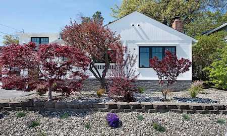 740 Alameda De Las Pulgas Redwood City, CA 94061