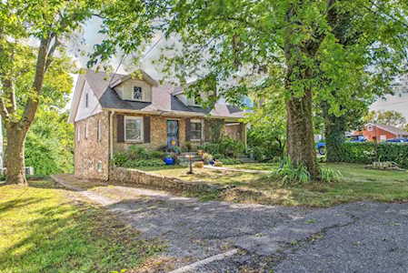 202 Sunset Dr Nashville, TN 37207