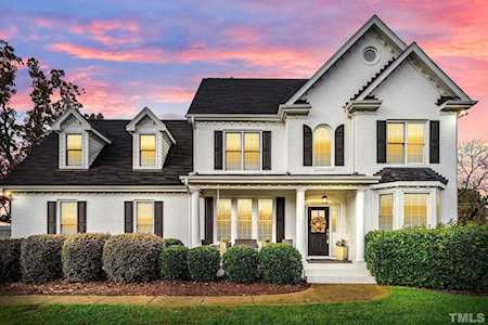 3821 Hartland Manor Court Zebulon, NC 27597