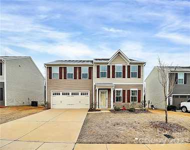 2467 Willow Pond Ln Concord, NC 28025