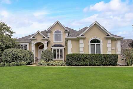 2312 Sutton Ln Aurora, IL 60502