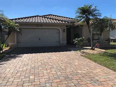 8029 Breton Circle Fort Myers, FL 33912