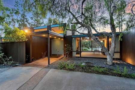 4685 Alta Rica Dr La Mesa, CA 91941