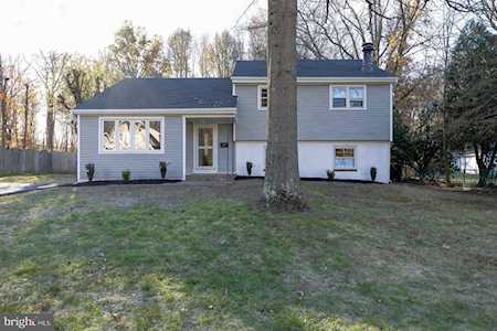 784 Candidus Ave Woodbury Heights, NJ 08097
