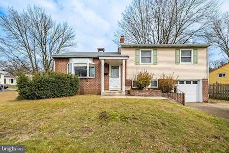 18 Gloucester Ave Somerdale, NJ 08083