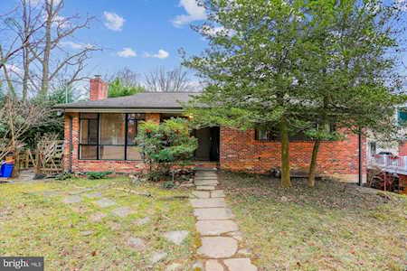 10700 Keswick St Garrett Park, MD 20896