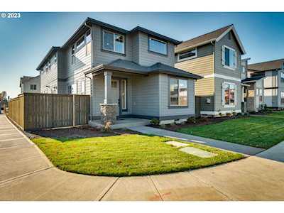 7994 SE Reddington ST Hillsboro, OR 97123
