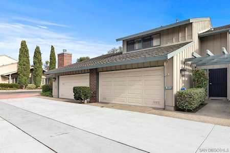 8137 Via Mallorca La Jolla, CA 92037