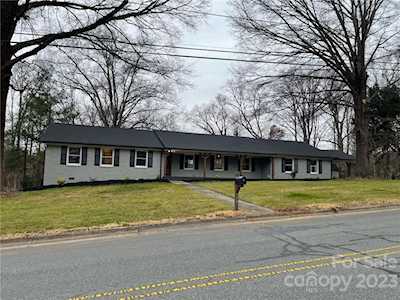 570 Crestside Dr SE Concord, NC 28025