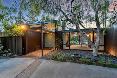 4685 Alta Rica Dr La Mesa, CA 91941