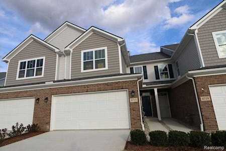 8715 Grove Washington, MI 48094