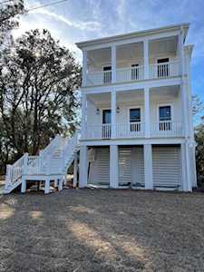 569 Lynne Ave Charleston, SC 29412