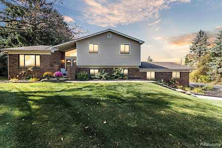 3632 Bald Mountain Rd Orion Twp, MI 48360
