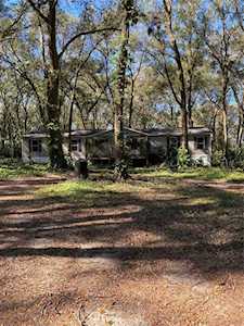 1634 N Kingsway Rd Seffner, FL 33584