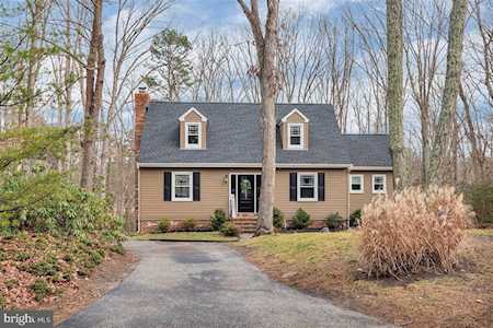 42 Mockingbird Way Medford, NJ 08055