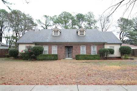 1688 Brierbrook Rd Germantown, TN 38138