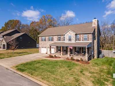 1032 Neeleys Bnd Spring Hill, TN 37174