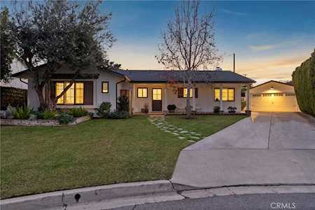 385 Mira Loma Place Costa Mesa, CA 92627