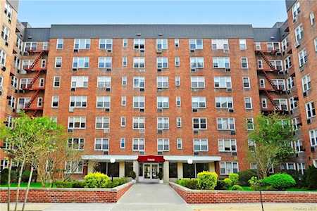 3 Sadore Lane #1S Yonkers, NY 10710