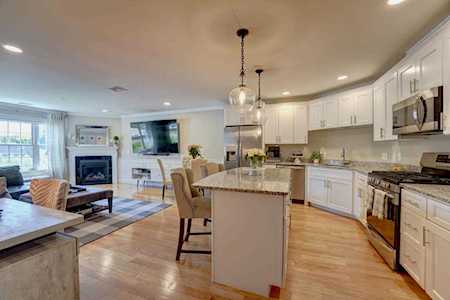 61 Acadia Ln #103 Exeter, NH 03833