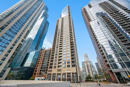 420 E Waterside Dr #3214 Chicago, IL 60601