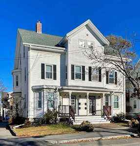82 Brown St #2 Waltham, MA 02453