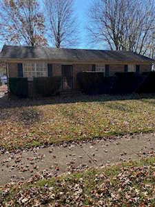 262 Biloxi Dr Nicholasville, KY 40356