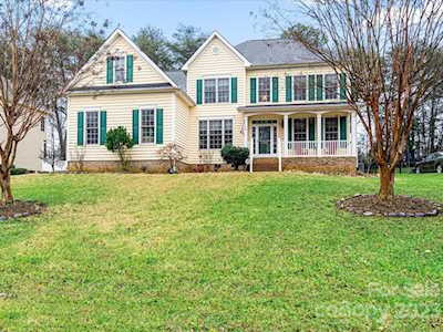 200 Forest Walk Way Mooresville, NC 28115