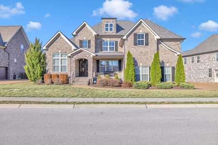 4008 Canberra Dr Spring Hill, TN 37174