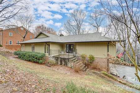 114 Berry Mountain Rd Cramerton, NC 28032