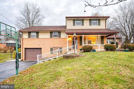 631 Nottingham Way Red Lion, PA 17356