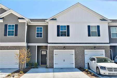 2406 Trafton Place Chesapeake, VA 23320