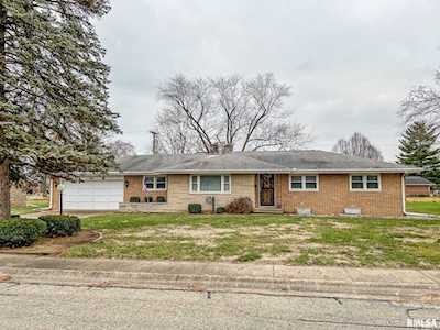 1006 W Elm St Chillicothe, IL 61523