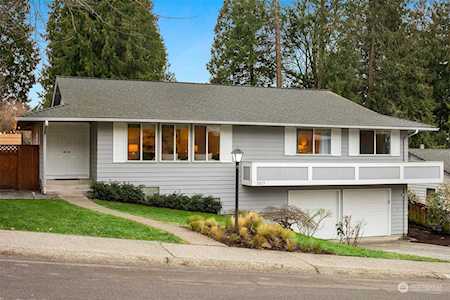 11517 NE 139th Place Kirkland, WA 98034